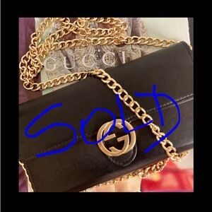 Authentic GUCCI Interlocking GG logo Continental long wallet on chain